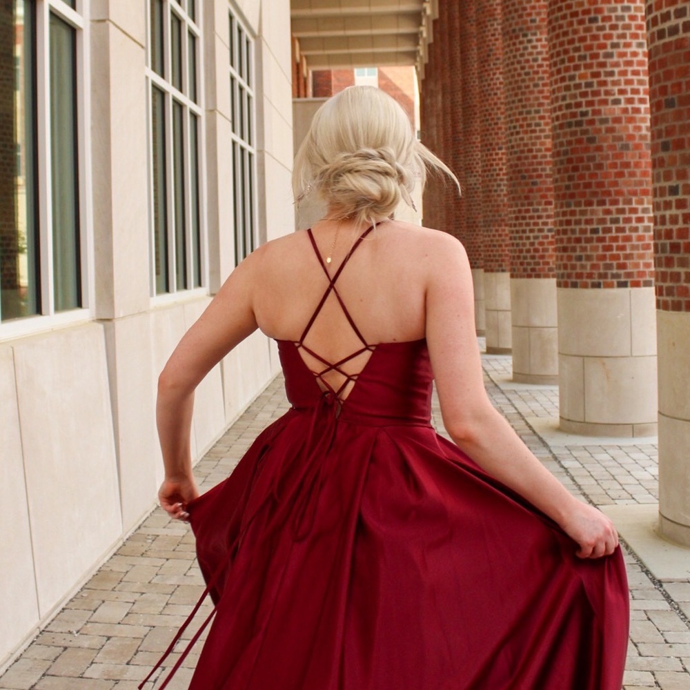 “Blonde” Red Prom dress